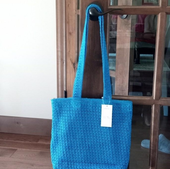 NWT The Sak Shoulder Bag/Handbag Purse Crocheted Turquoise Interior Zip Pocket - Picture 1 of 10